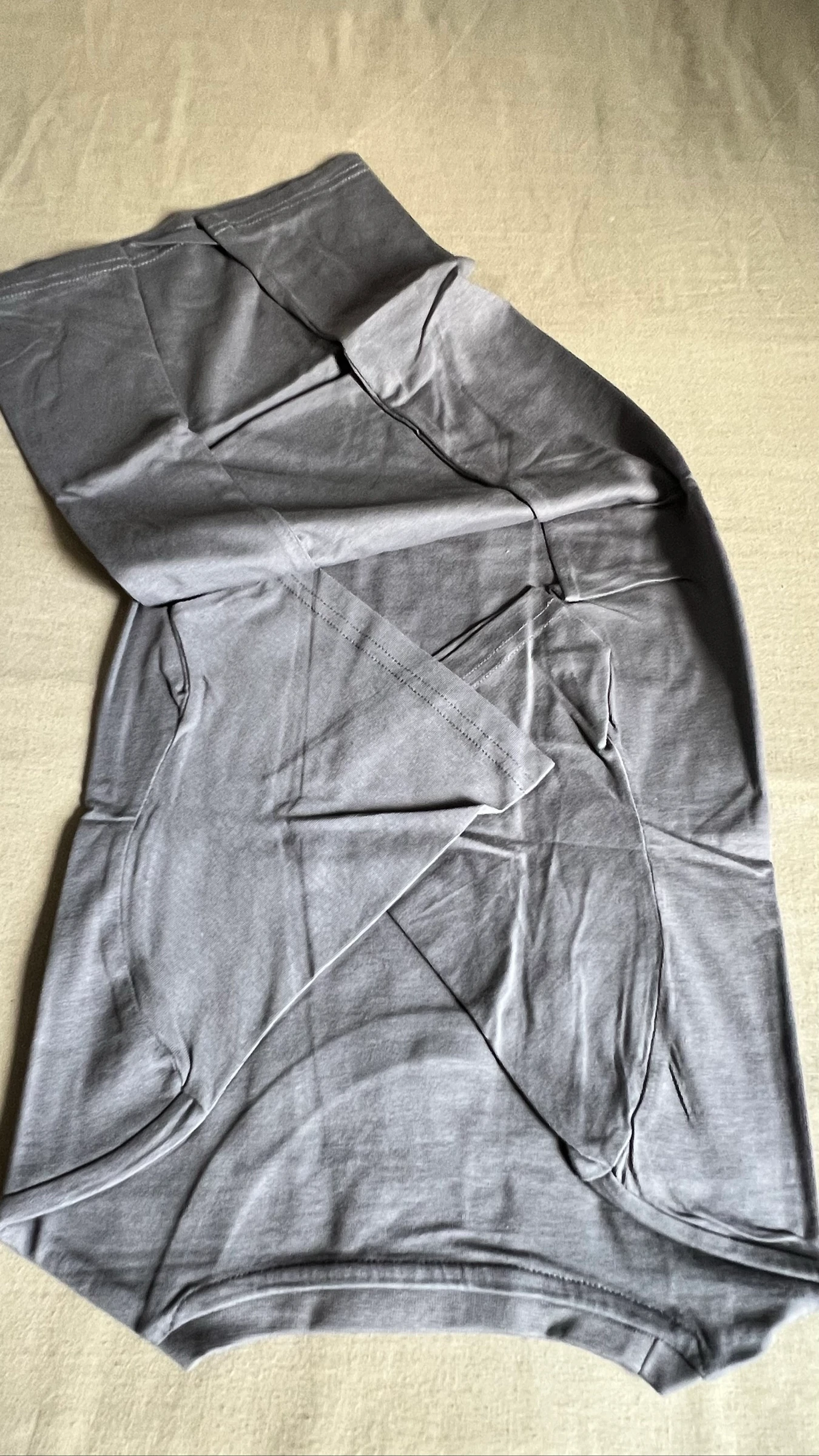 Camiseta de Cuello Redondo Gris para Hombre – photo 3